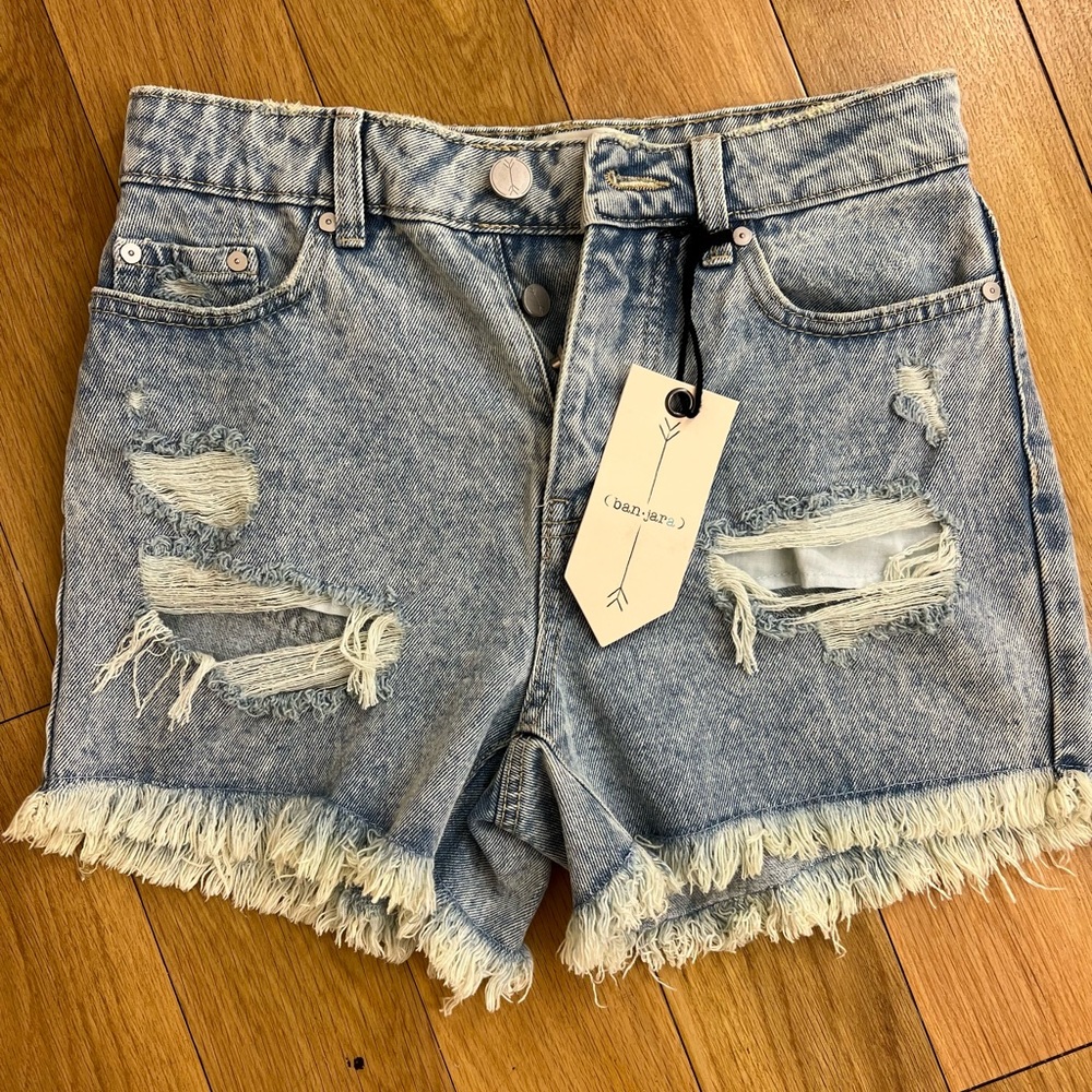 NWT destroyed denim shorts